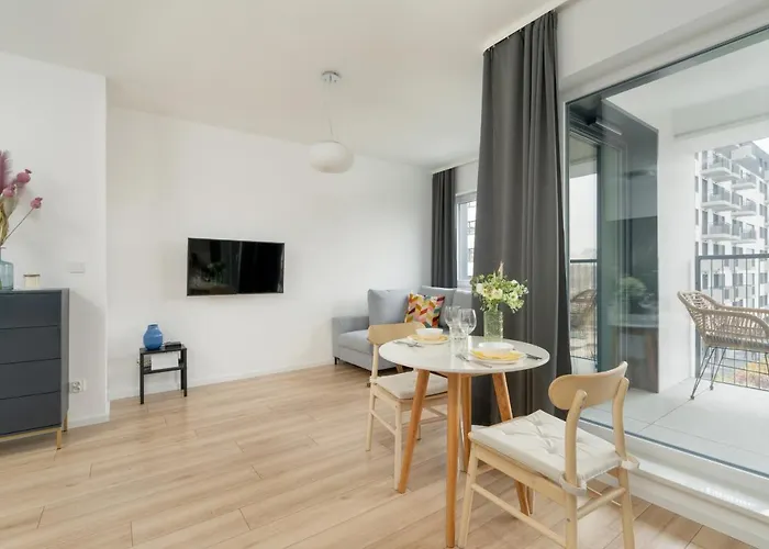 Baranczaka Cozy With Parking In By Renters Poznań