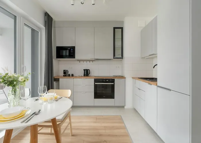 Baranczaka Cozy With Parking In By Renters *